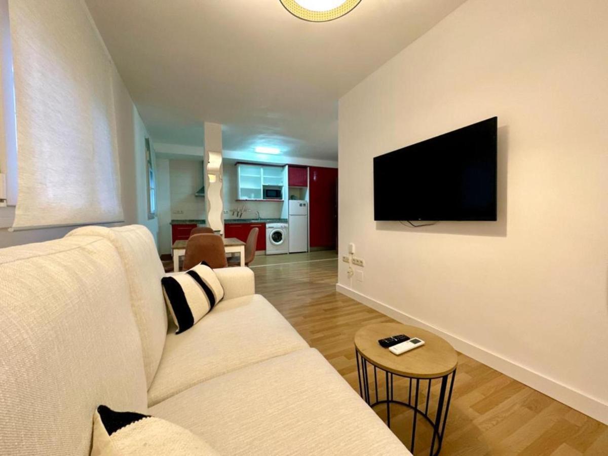 Santa Lucia 1 Bedroom Apartment Malaga Exterior photo