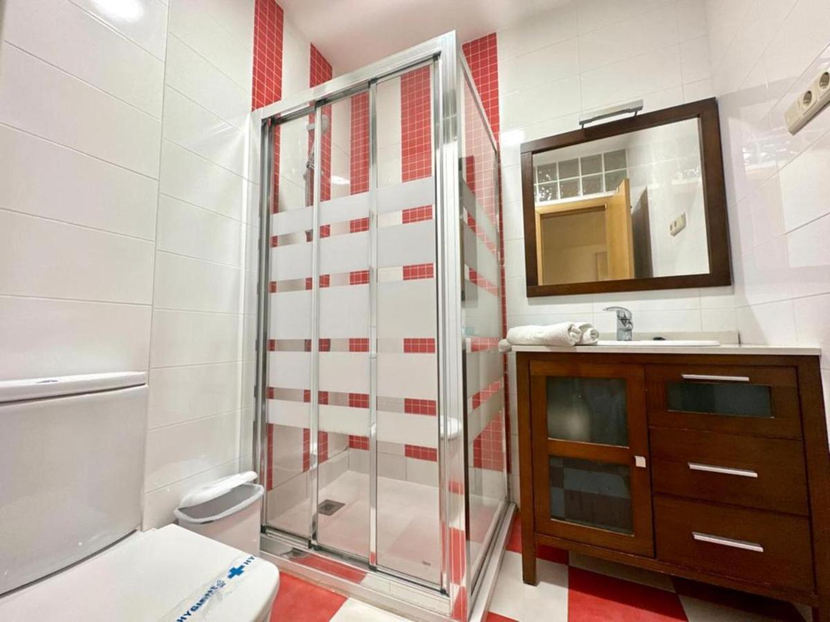 Santa Lucia 1 Bedroom Apartment Malaga Exterior photo